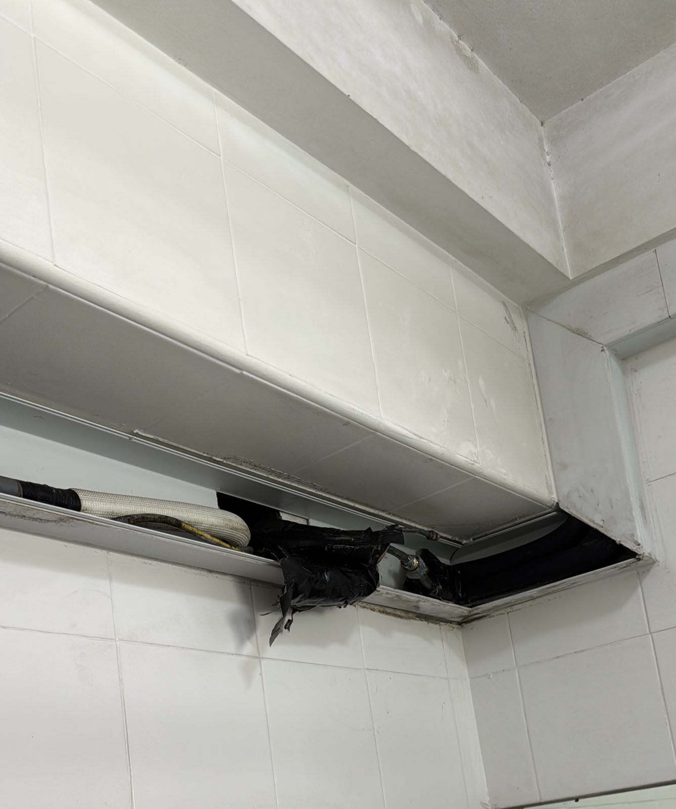 Handy Guru Engineering Pte Ltd on the job in Bukit Timah